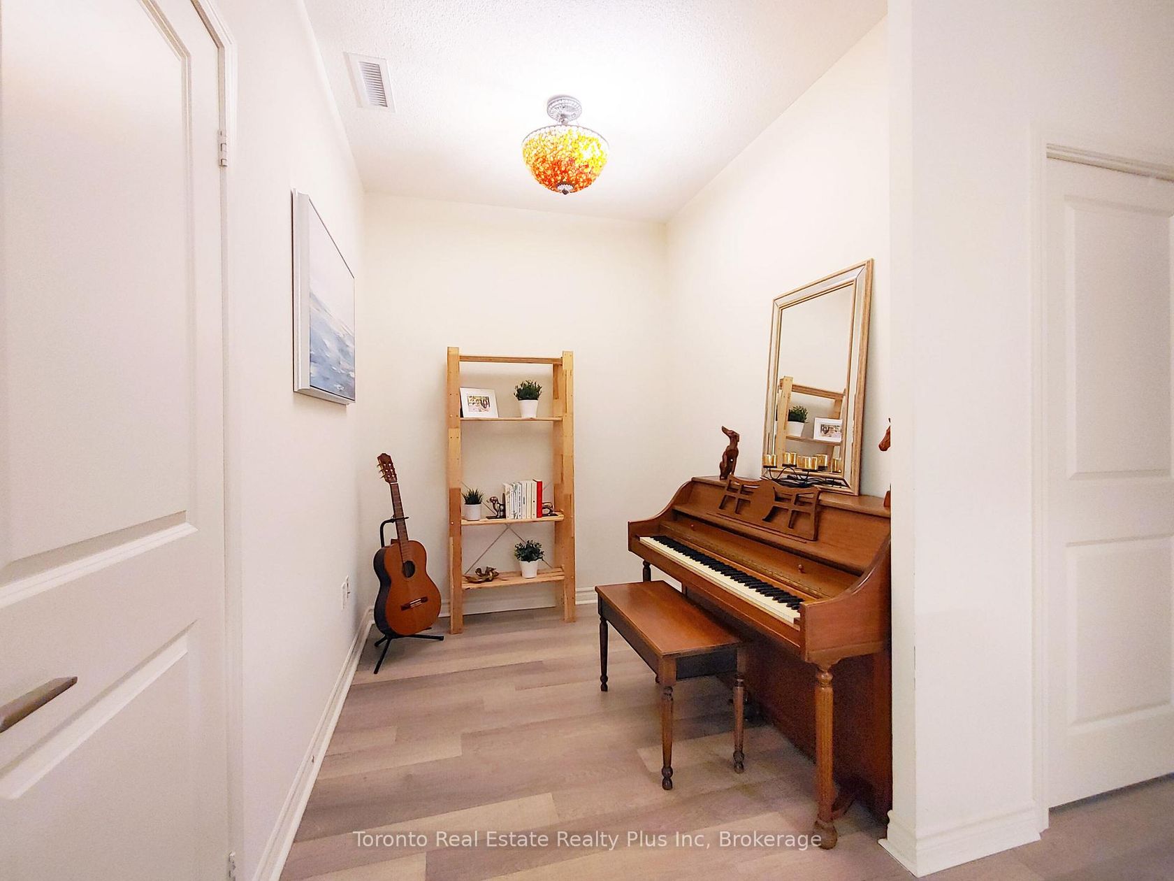 Photo 6 at 403 - 39 Annie Craig Drive, Mimico, Toronto Photo 6 at 403 - 39 Annie Craig Drive, Mimico, Toronto