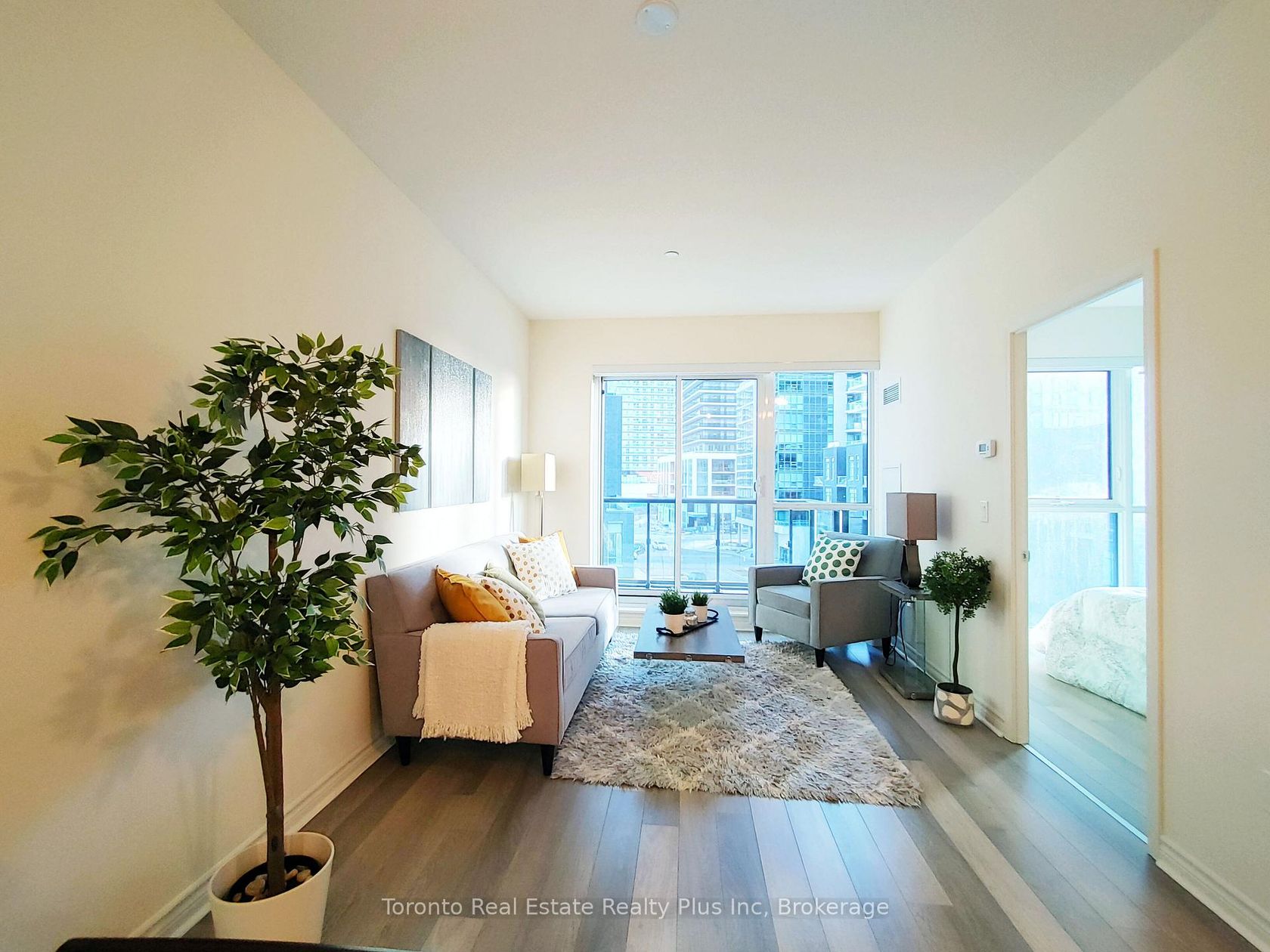 Photo 12 at 403 - 39 Annie Craig Drive, Mimico, Toronto Photo 12 at 403 - 39 Annie Craig Drive, Mimico, Toronto