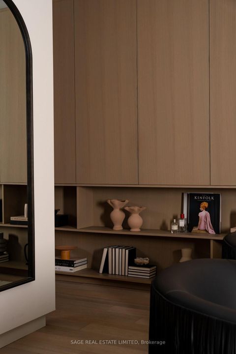 Photo 7 at 109 Hilton Avenue, Casa Loma, Toronto