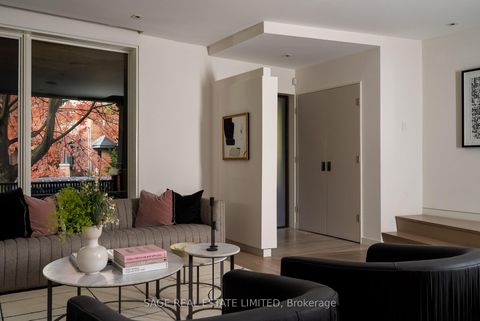 Photo 9 at 109 Hilton Avenue, Casa Loma, Toronto