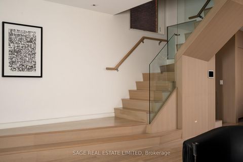 Photo 10 at 109 Hilton Avenue, Casa Loma, Toronto Photo 10 at 109 Hilton Avenue, Casa Loma, Toronto