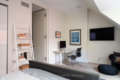 Photo 25 at 109 Hilton Avenue, Casa Loma, Toronto