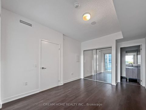 Photo 8 at 403 - 50 O'Neill Road, Don Mills, Toronto