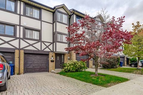 Photo 2 at 6 - 2 Bradbrook Road, City Centre West, Toronto