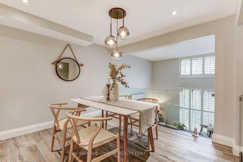 Photo 18 at 6 - 2 Bradbrook Road, City Centre West, Toronto