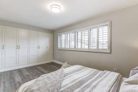 Photo 34 at 6 - 2 Bradbrook Road, City Centre West, Toronto