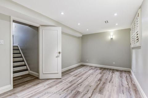 Photo 42 at 6 - 2 Bradbrook Road, City Centre West, Toronto
