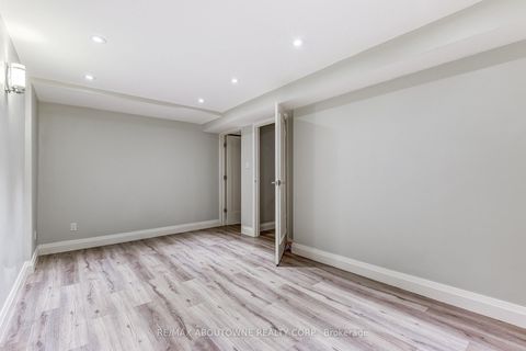 Photo 43 at 6 - 2 Bradbrook Road, City Centre West, Toronto