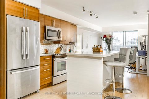 Photo 6 at 214 - 125 Western Battery Road W, Niagara, Toronto Photo 6 at 214 - 125 Western Battery Road W, Niagara, Toronto