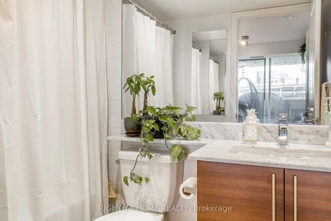 Photo 17 at 214 - 125 Western Battery Road W, Niagara, Toronto