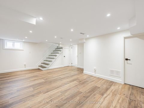 Photo 24 at 12 Leagrove Crescent, Birchmount, Toronto