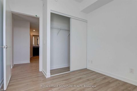 Photo 13 at 1005 - 135 East Liberty Street, Niagara, Toronto