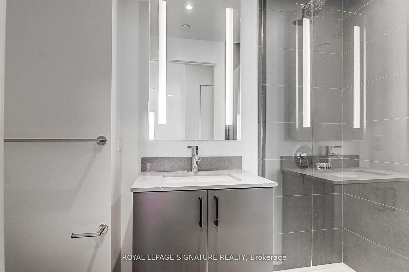 Photo 15 at 1005 - 135 East Liberty Street, Niagara, Toronto Photo 15 at 1005 - 135 East Liberty Street, Niagara, Toronto