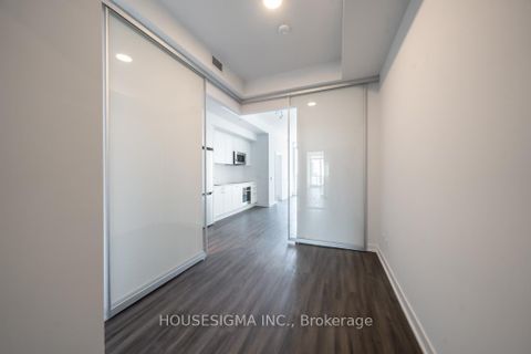 Photo 5 at 2512 - 1928 Lake Shore Boulevard W, South Parkdale, Toronto Photo 5 at 2512 - 1928 Lake Shore Boulevard W, South Parkdale, Toronto