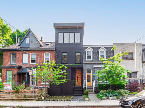 Photo 0 at 44 Massey Street, Niagara, Toronto