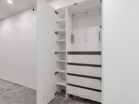 Photo 30 at 44 Massey Street, Niagara, Toronto