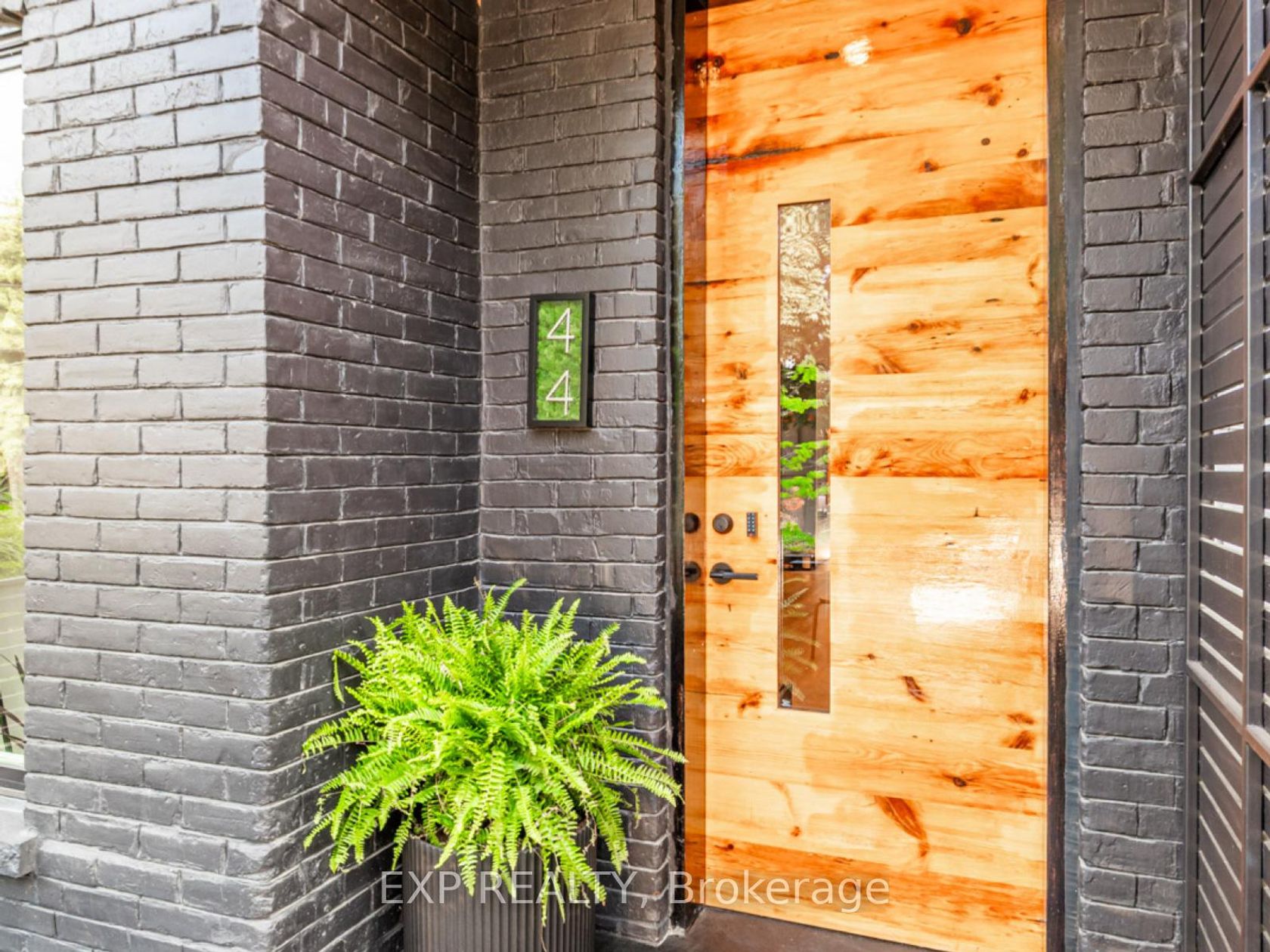 Photo 2 at 44 Massey Street, Niagara, Toronto Photo 2 at 44 Massey Street, Niagara, Toronto