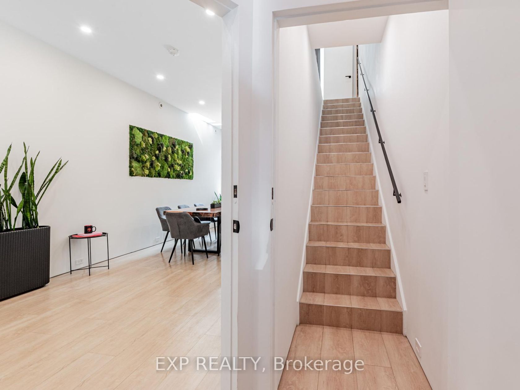 Photo 4 at 44 Massey Street, Niagara, Toronto Photo 4 at 44 Massey Street, Niagara, Toronto