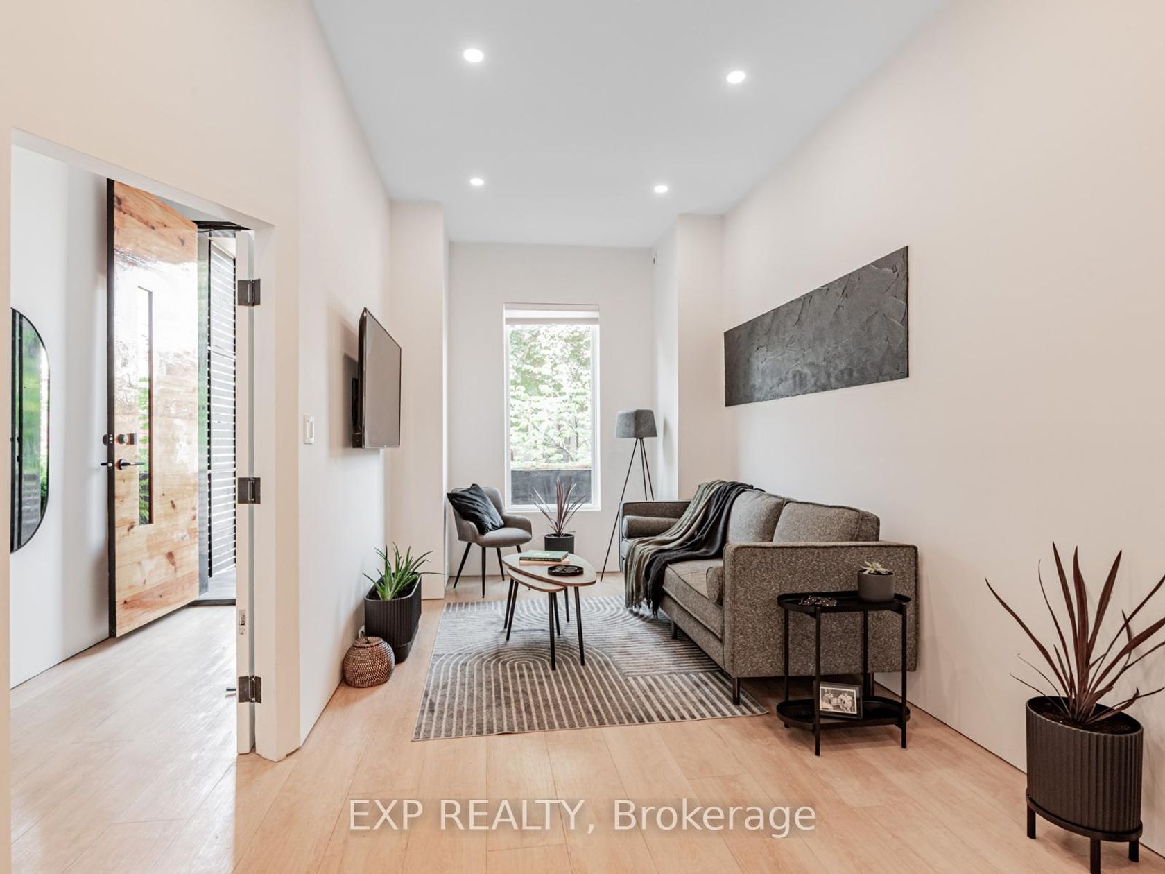 Photo 6 at 44 Massey Street, Niagara, Toronto Photo 6 at 44 Massey Street, Niagara, Toronto