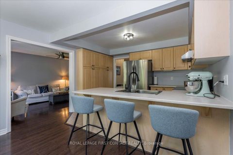 Photo 9 at 26 Kenwell Crescent, Holly, Barrie