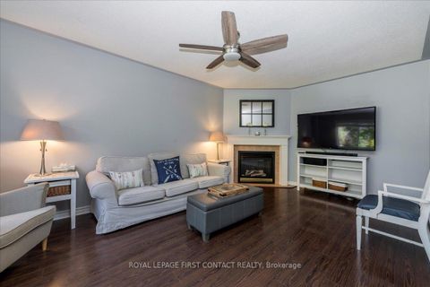 Photo 16 at 26 Kenwell Crescent, Holly, Barrie