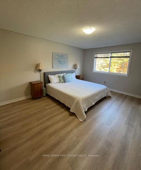 Photo 20 at 26 Kenwell Crescent, Holly, Barrie