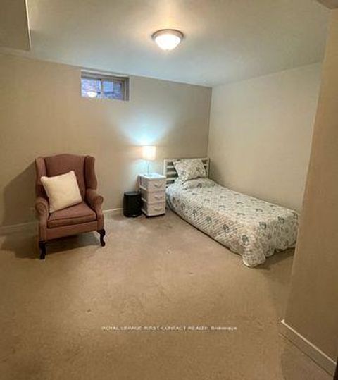 Photo 27 at 26 Kenwell Crescent, Holly, Barrie