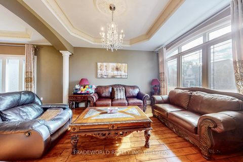 Photo 4 at 190 Duncan Road, Langstaff, Richmond Hill