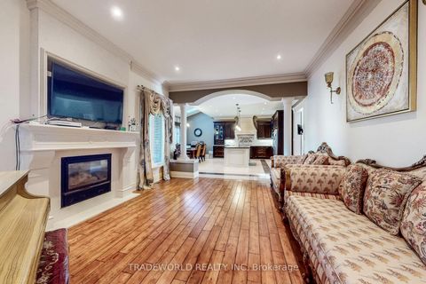 Photo 14 at 190 Duncan Road, Langstaff, Richmond Hill