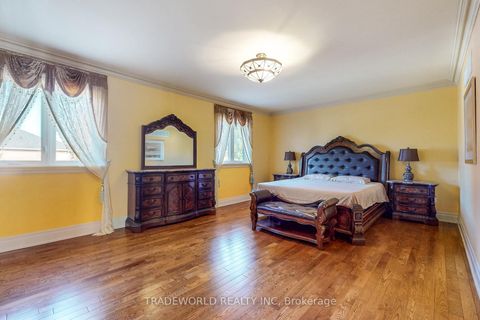 Photo 21 at 190 Duncan Road, Langstaff, Richmond Hill