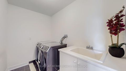 Photo 25 at 26 Badgerow Way, Rural Aurora, Aurora