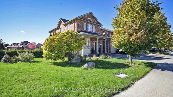 Photo 1 at 2 Personna Circle, Credit Valley, Brampton