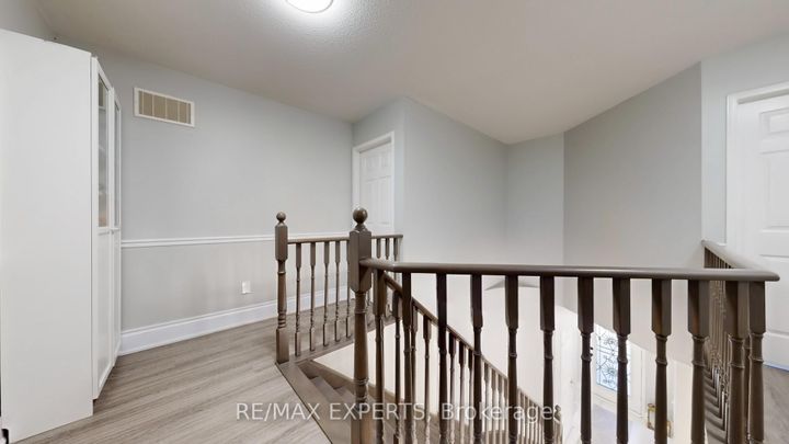 Photo 17 at 2 Personna Circle, Credit Valley, Brampton