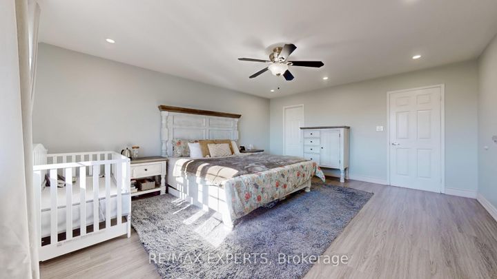 Photo 19 at 2 Personna Circle, Credit Valley, Brampton