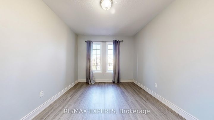 Photo 26 at 2 Personna Circle, Credit Valley, Brampton