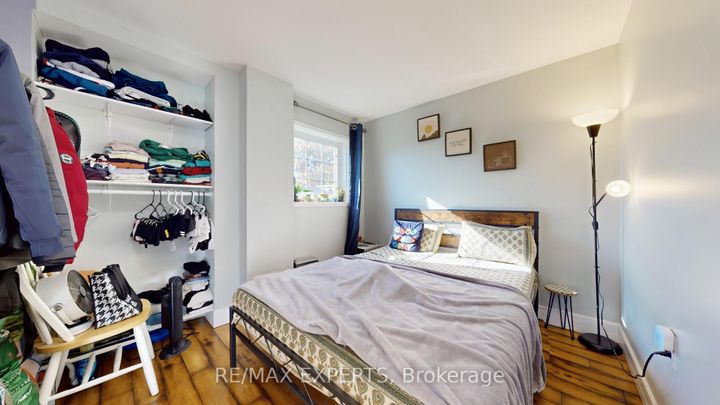 Photo 30 at 2 Personna Circle, Credit Valley, Brampton