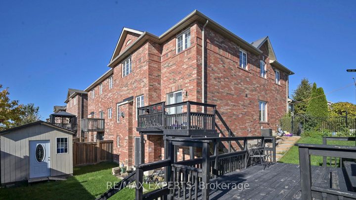 Photo 36 at 2 Personna Circle, Credit Valley, Brampton