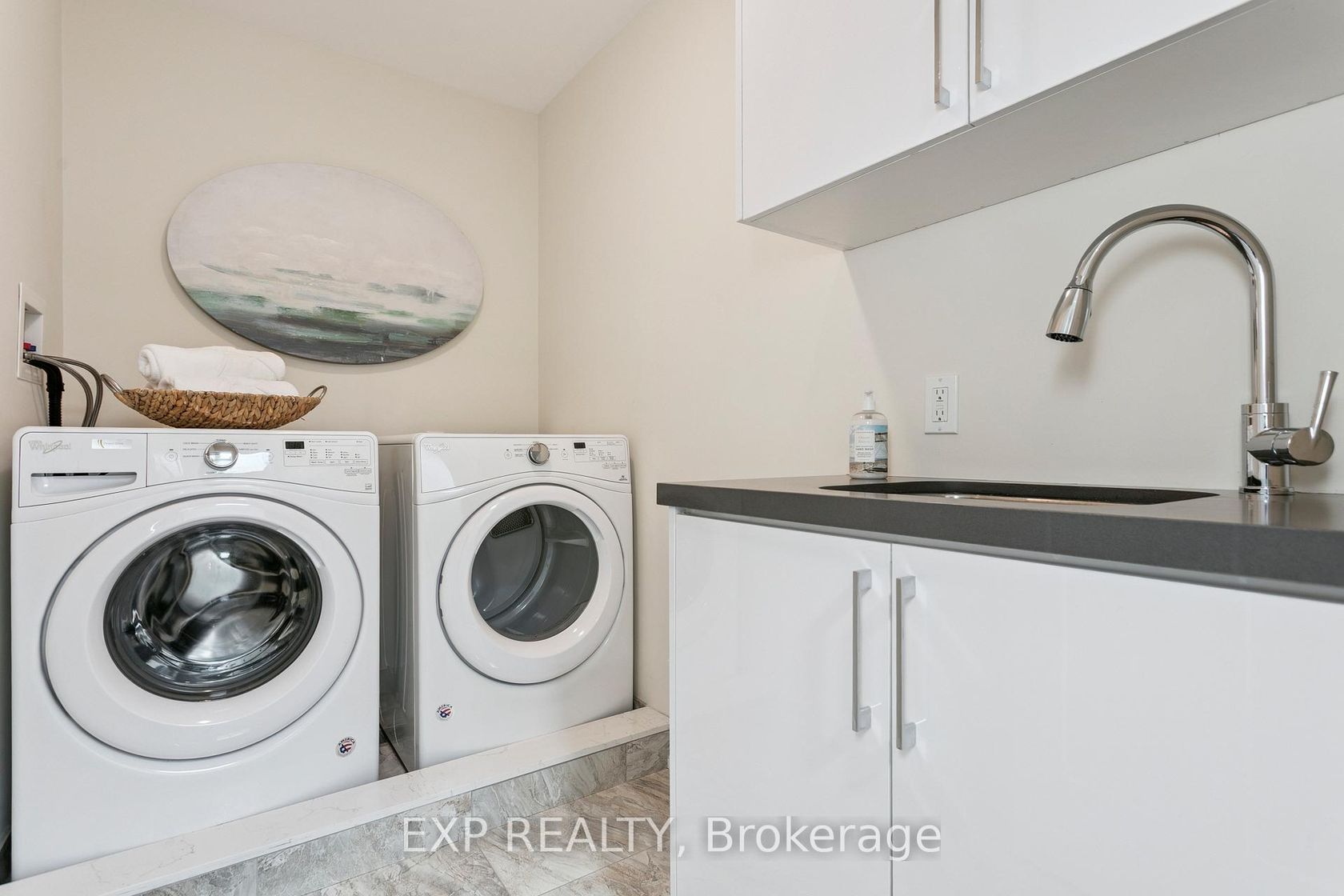 Photo 35 at 105 Twenty Second Street, Long Branch, Toronto Photo 35 at 105 Twenty Second Street, Long Branch, Toronto