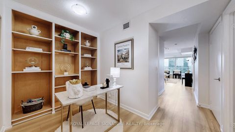 Photo 10 at 915 - 181 Village Green Square, Malvern West, Toronto