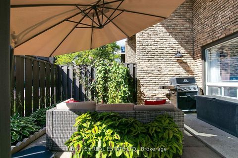 Photo 5 at 51 - 130 Ling Road, West Hill, Toronto