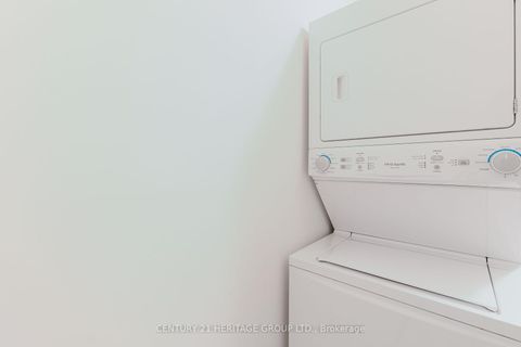 Photo 27 at 203 - 40 Harding Blvd Boulevard W, North Richvale, Richmond Hill