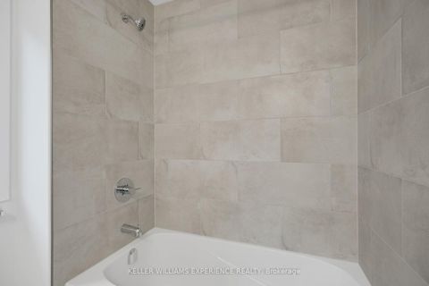 Photo 23 at 86 Sagewood Avenue, Painswick South, Barrie