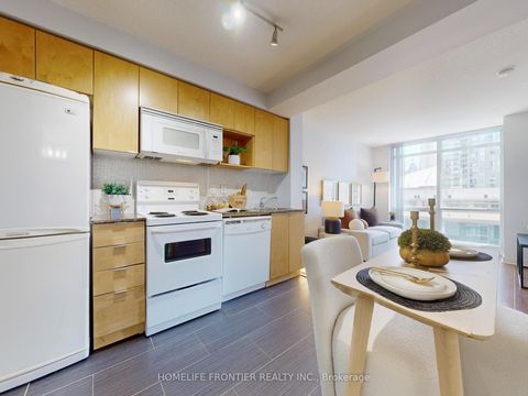 Photo 12 at 1109 - 15 Fort York Boulevard, Waterfront Communities C1, Toronto