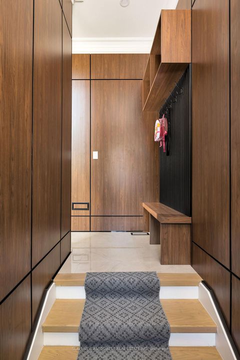 Photo 10 at 1529 Venetia Drive, SW Southwest, Oakville