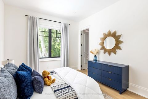 Photo 34 at 1529 Venetia Drive, SW Southwest, Oakville