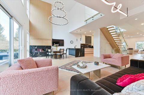 Photo 7 at 36 Glenshaw Crescent, Parkview, Toronto