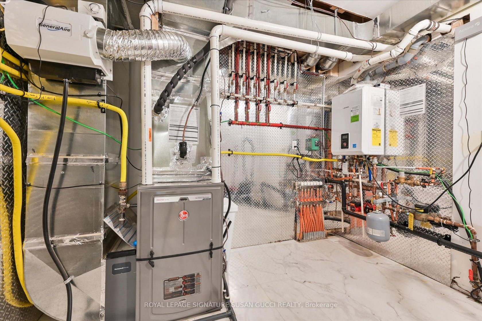 Photo 30 at 36 Glenshaw Crescent, Parkview, Toronto Photo 30 at 36 Glenshaw Crescent, Parkview, Toronto