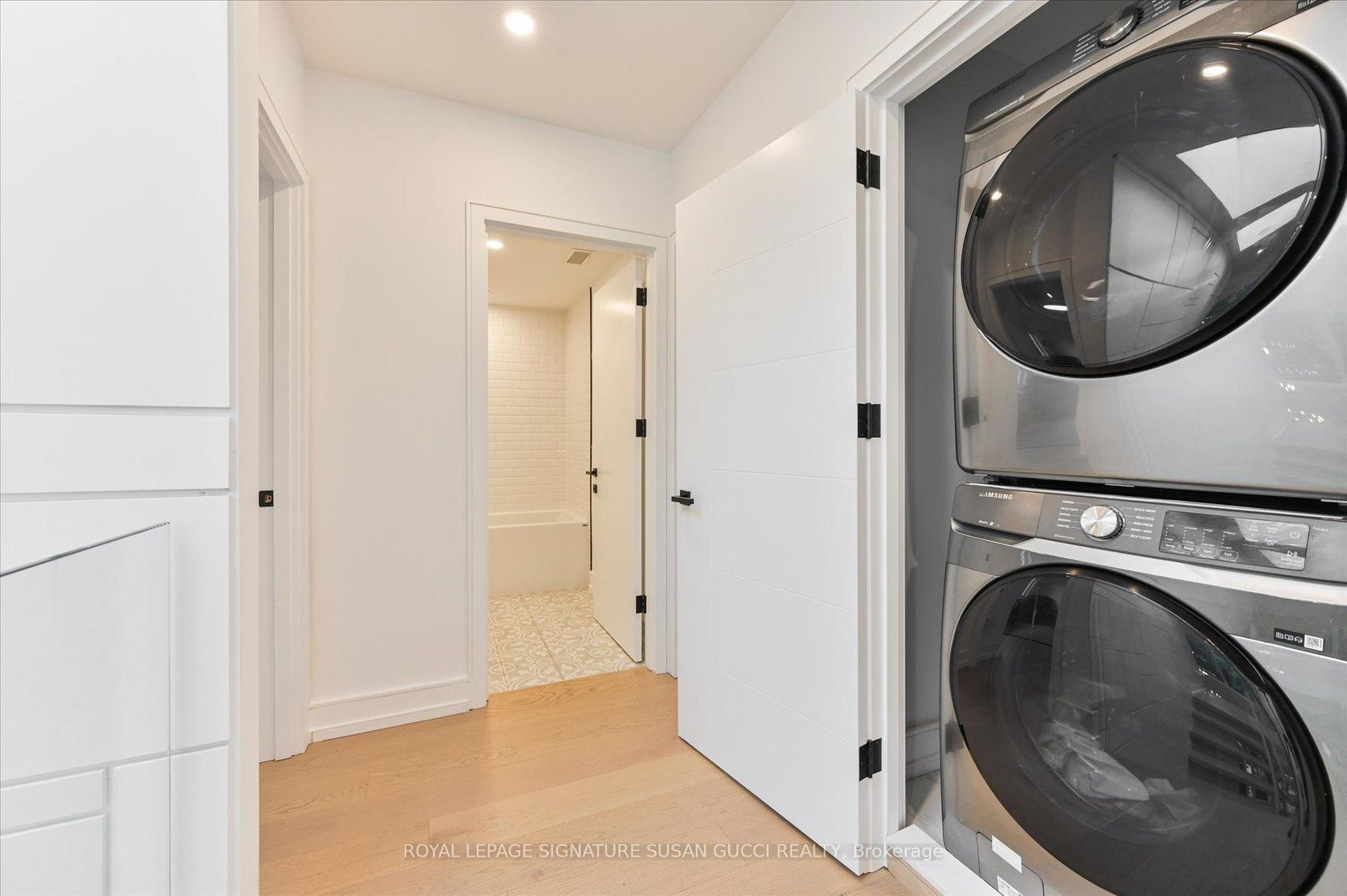 Photo 32 at 36 Glenshaw Crescent, Parkview, Toronto Photo 32 at 36 Glenshaw Crescent, Parkview, Toronto