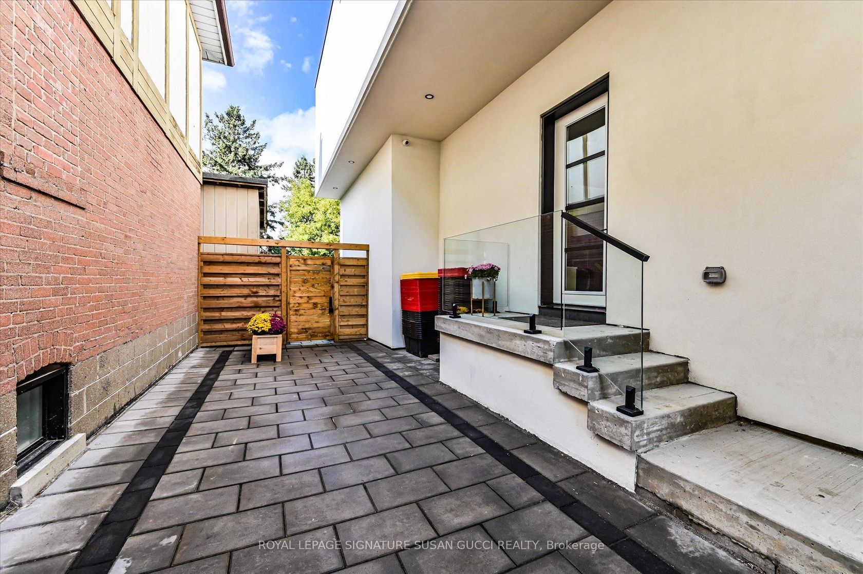 Photo 33 at 36 Glenshaw Crescent, Parkview, Toronto Photo 33 at 36 Glenshaw Crescent, Parkview, Toronto