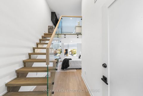 Photo 23 at 62 Inwood Avenue, East York, Toronto